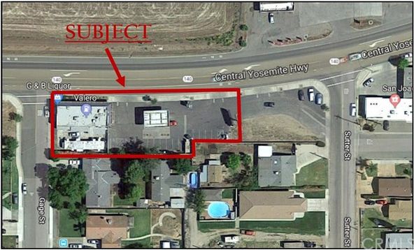9135 State Rte 140, Planada, CA 95365
